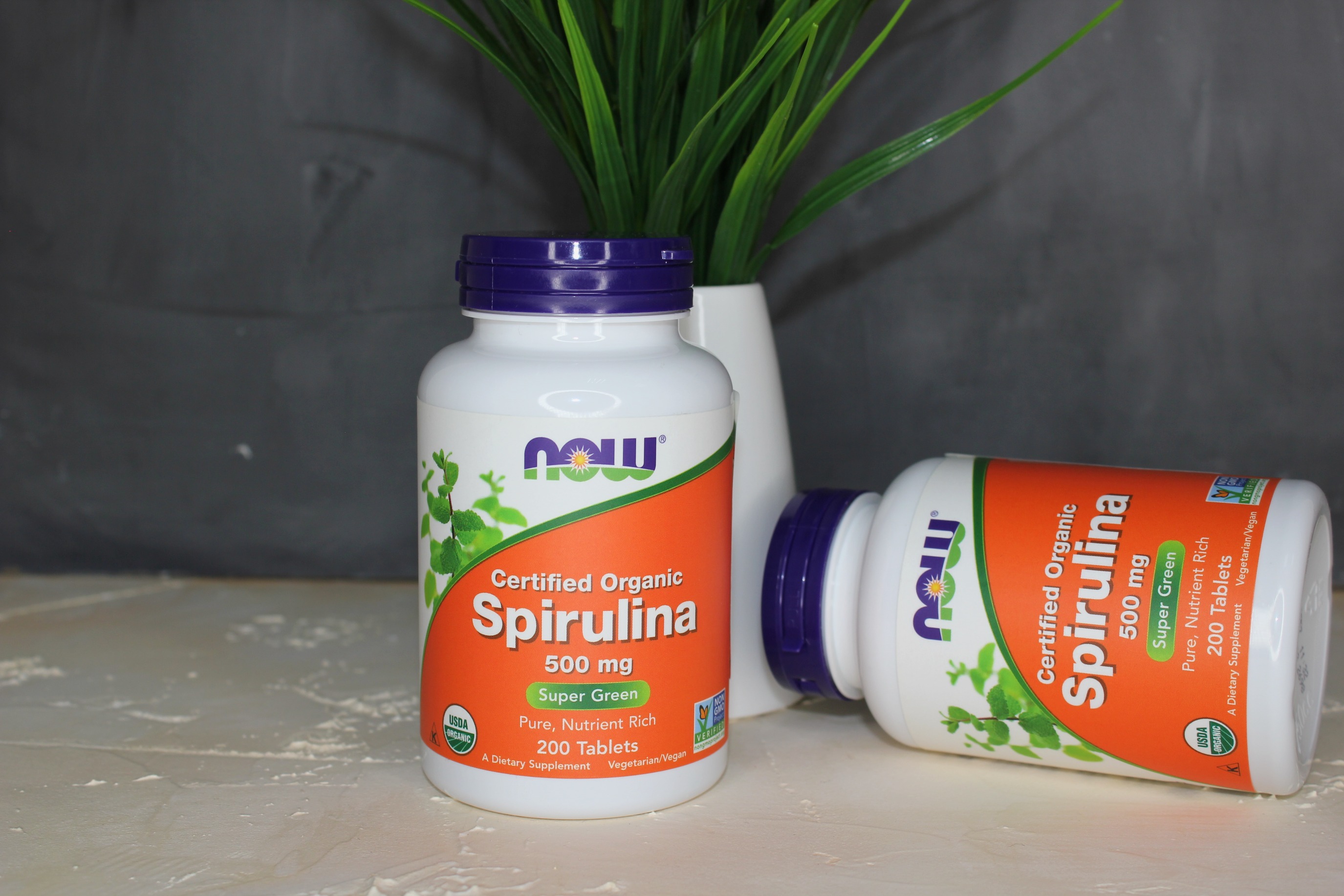 Спирулина - водоросль, богатая белком и незаменимыми аминокислотами